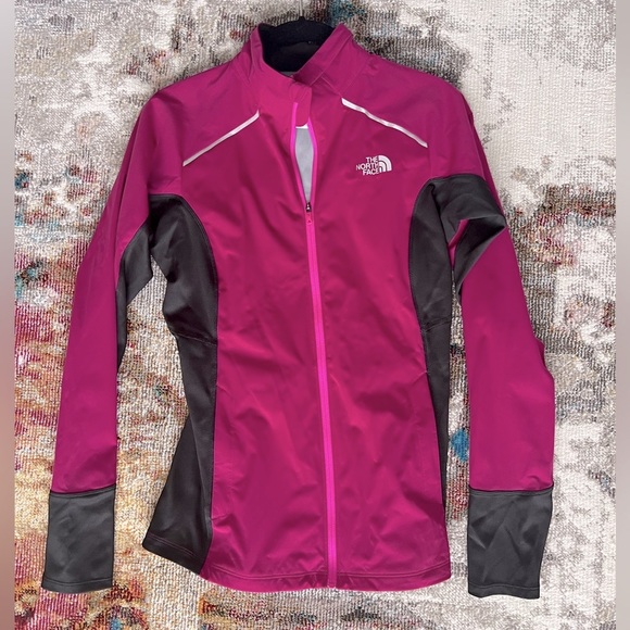 North face Limited Edition women’s jacket magenta black zip up flash dry NWT - Picture 2 of 16